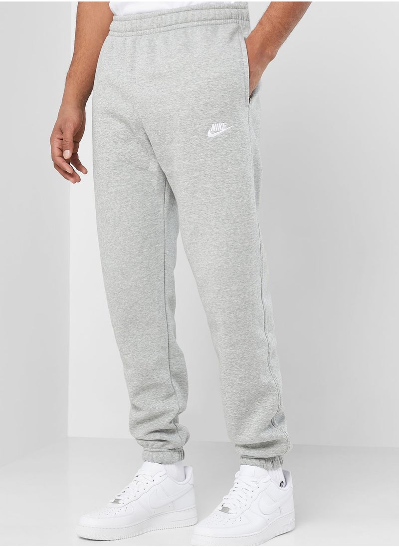 Nike - Nsw Club Cuffed Sweatpants - Image 1