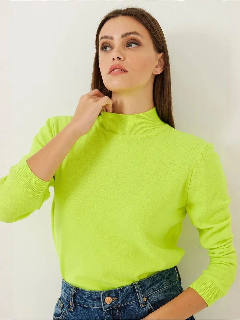 Bianco Lucci LUCCI Textured Turtleneck Knit Sweater