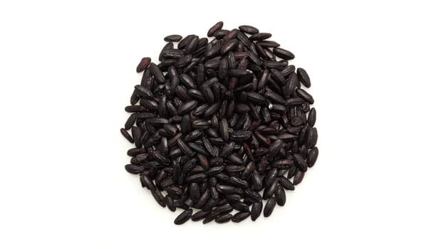 Yupik Organic Ancient Black Rice, 2.2 lb (35.2 oz), USDA certified, Kosher, Gluten-free, Whole Grain, Ideal for Cooking, Side Dishes, and Salads - Image 2