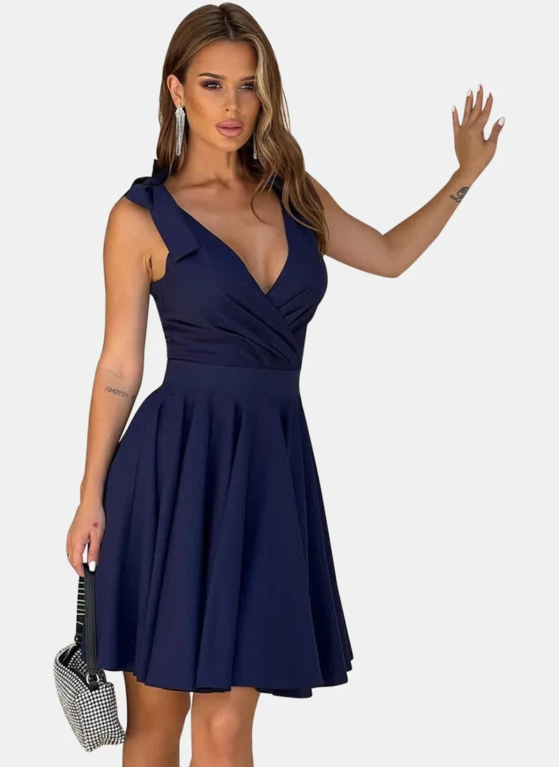 يونيكي Blue Solid Mini Dresses