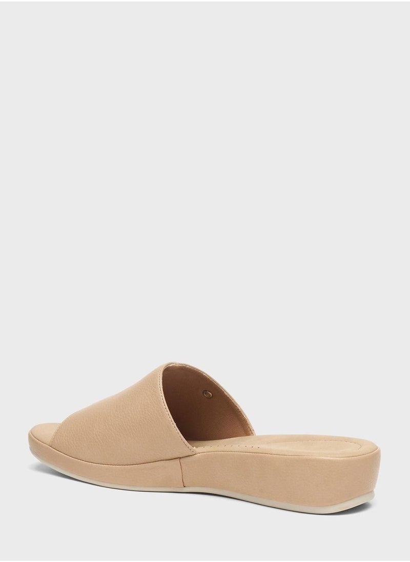 shoexpress Comfort Sandals - Image 3