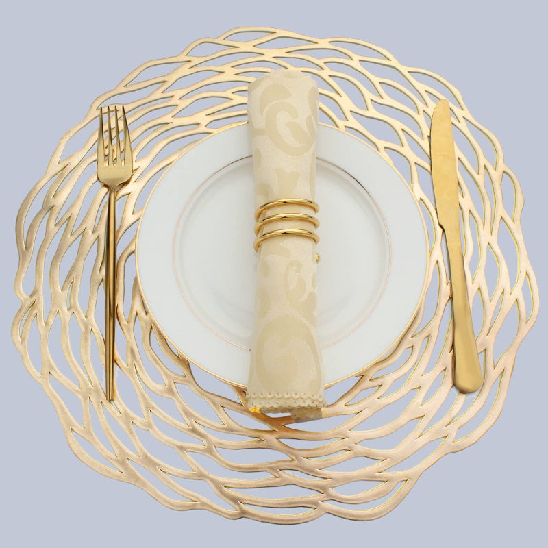 Evevda Evevde Gold Round Placemats for Dinner Table Set of 6 Metallic Plastic Vinyl Place Mats No-Slip Wipeable 6Pcs Table Mats for Daily Use Wedding Anniversary Kitchen Table Decoration(Dia:15inch/38cm) - Image 1