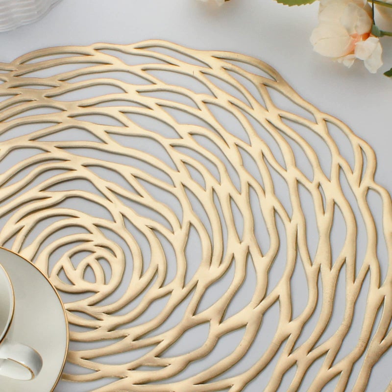 Evevda Evevde Gold Round Placemats for Dinner Table Set of 6 Metallic Plastic Vinyl Place Mats No-Slip Wipeable 6Pcs Table Mats for Daily Use Wedding Anniversary Kitchen Table Decoration(Dia:15inch/38cm) - Image 5