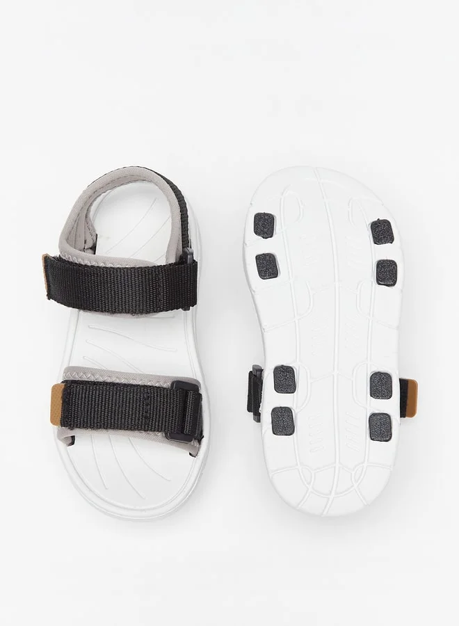 ال بي ال من شو اكسبرس Boys Textured Sandals with Hook and Loop Closure