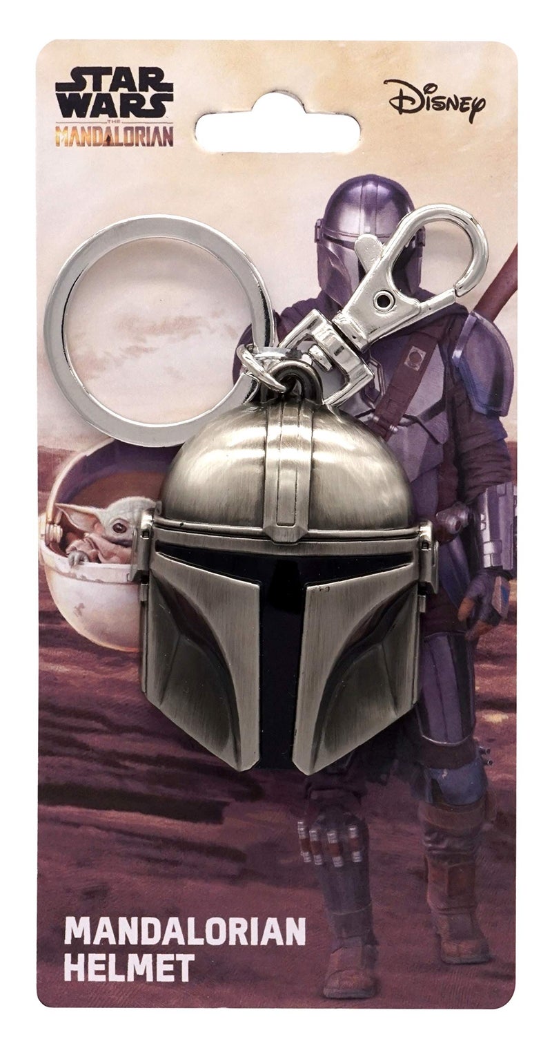 Monogram Star Wars Mandalorian Helmet Pewter Keyring - Image 2