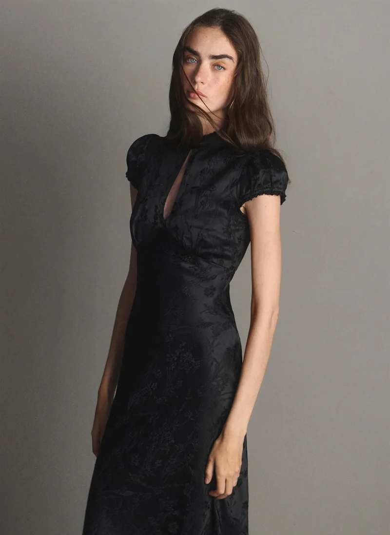 Lichi  Fitted midi dress with a floral pattern for Women | Best Price UAE