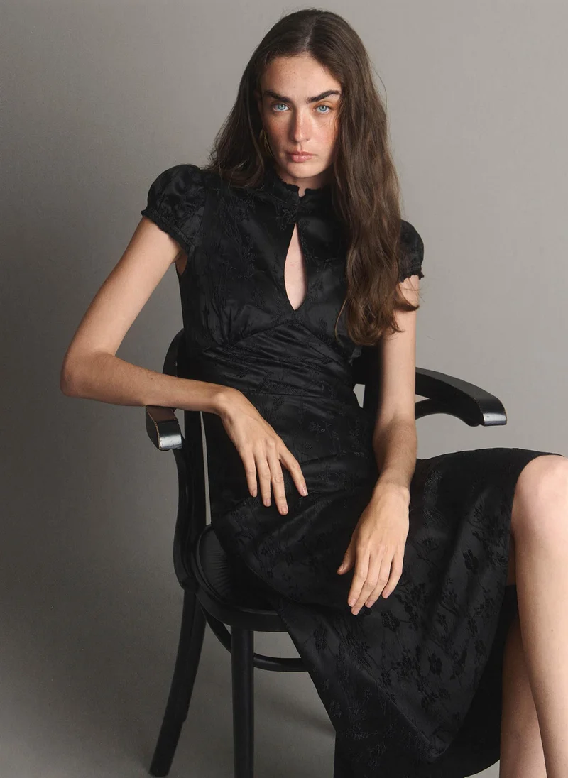 Lichi  Fitted midi dress with a floral pattern for Women | Best Price UAE