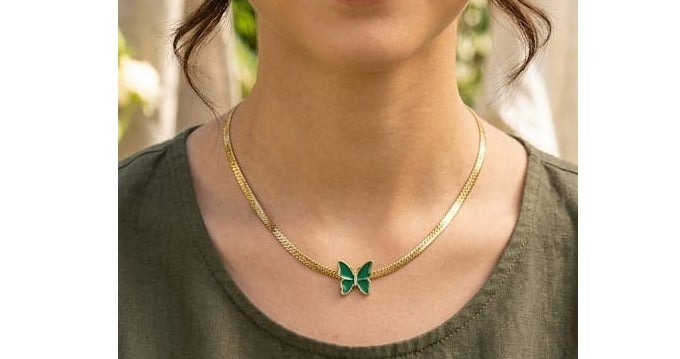A women's gold-plated stainless steel necklace, distinctive in design, elegant and of high quality. - Image 3