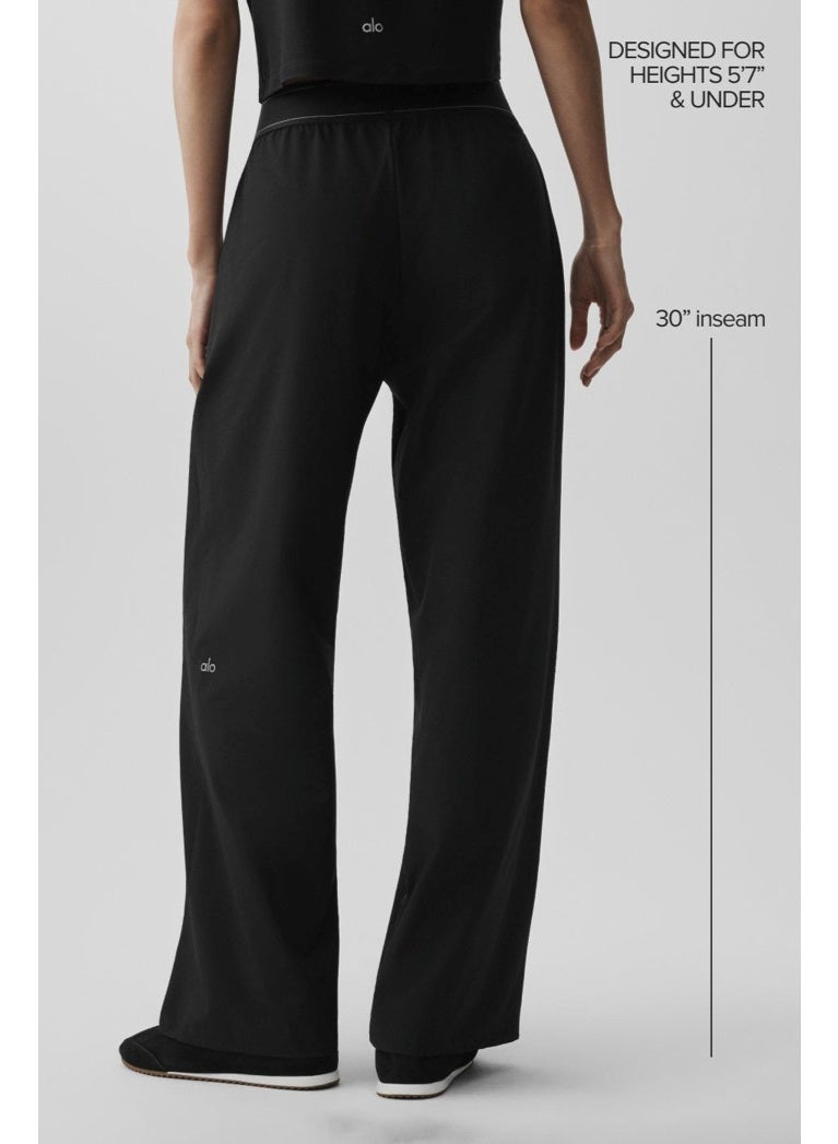 بنطلون ALO Yoga 30 Inseam Suit Up، بنطلون واسع الساق بقصّة عادية للنساء (مصمم للطول 5'7 أقل) - أسود - Image 2
