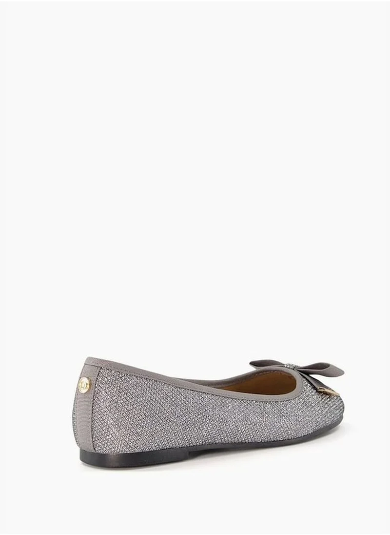 ديون لندن Hannah Bow Detail Flat Ballet