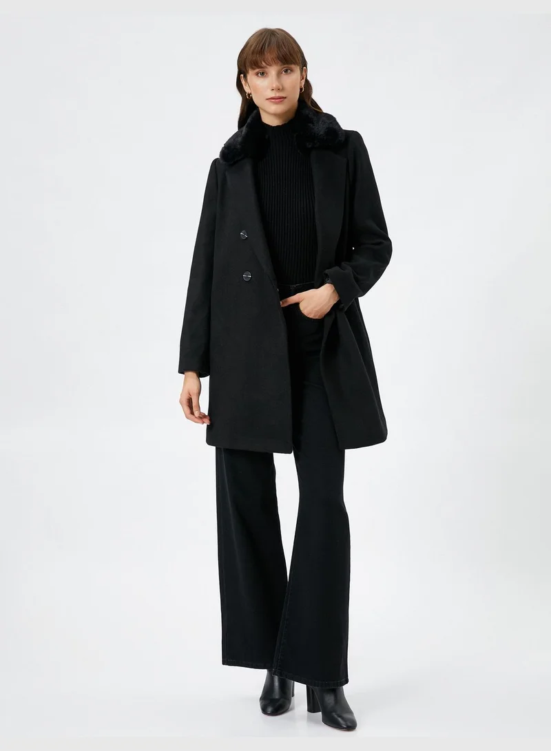 كوتون Wrapped Wool Coat Plush Detail