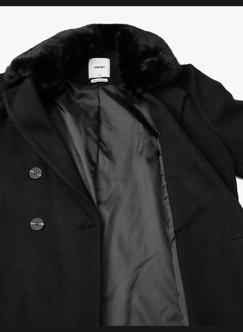 كوتون Wrapped Wool Coat Plush Detail
