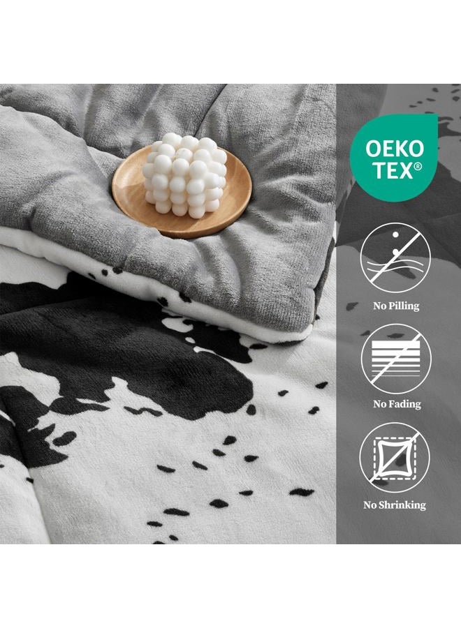 Petrichor Velvet Flannel King Comforter Set-Cow Print Western Style Blanket,Luxury Fuzzy Heavy Bedding Set, 3 Pieces Plush Winter Bed Set with Comforter (90"x104") & 2 Pillow Shams (20"x36" - Image 4