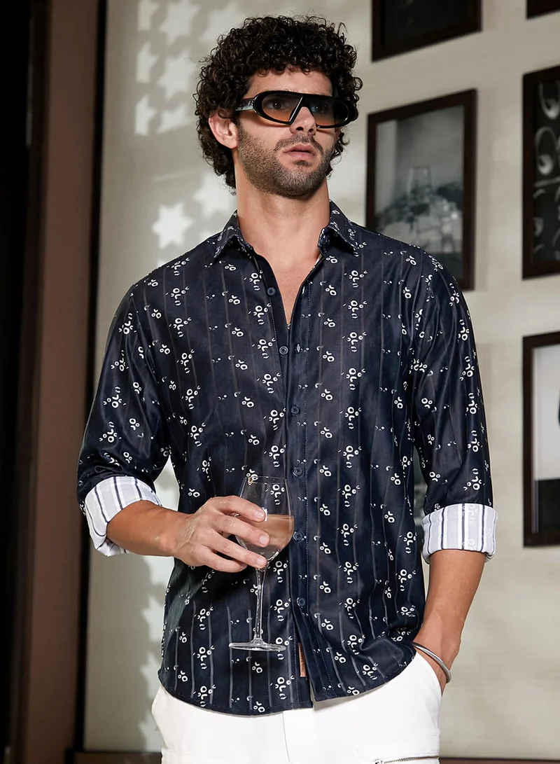 Campus Sutra Campus Sutra Men's Onyx Black Ditsy Imprint Shirt For Casual Wear | Spread Collar | Long Cuffed Sleeves | Button Closure | Shirt Crafted With Comfort Fit For Everyday Wear