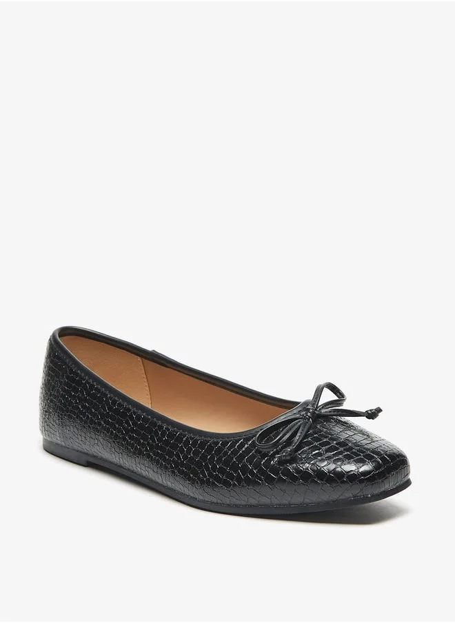 فلورا بيلا من شو إكسبرس Textured Round Toe Ballerina Shoes with Bow Detail