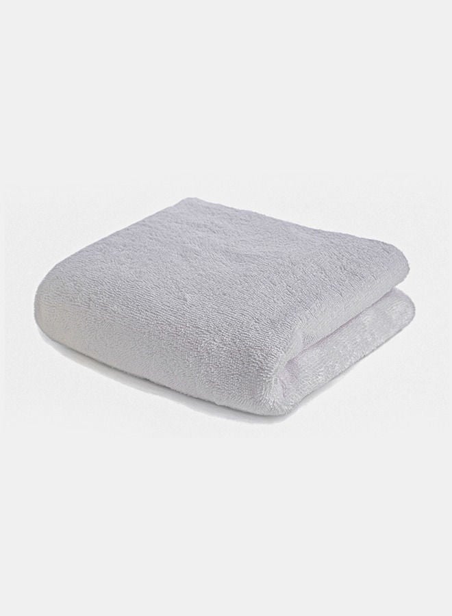 Banotex Bathtowel made of the finest high-quality, fast-absorbing cotton, size 130*70, plain white color - Image 1