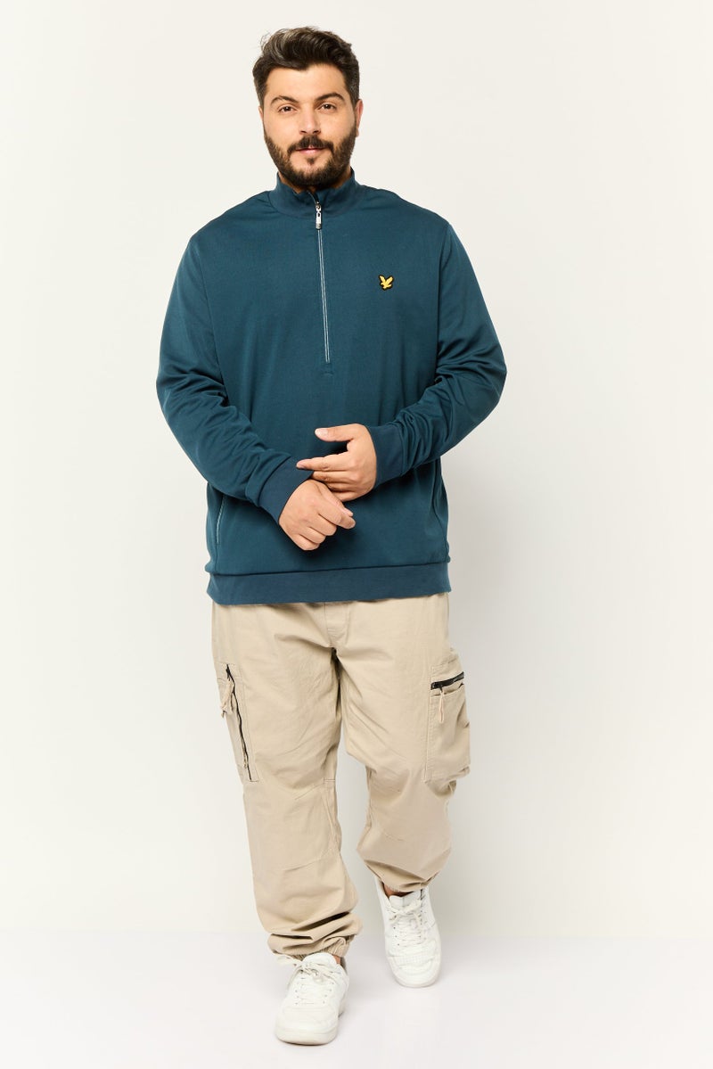 Lyle & Scott سويت شيرت رجالي بأكمام طويلة وياقة مقلدة، لون أزرق داكن - Image 4