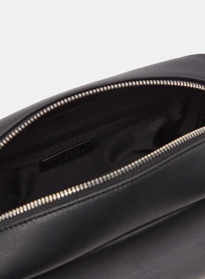 دوتشيني Men Solid Pouch With Zip Closure And Wrist Loop