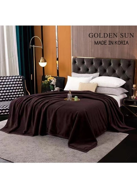Heavy Korean winter blanket, measuring 240 cm by 200 cm and weighing 4.2 kg, a blanket with an ultra-soft layer made of high-quality materials