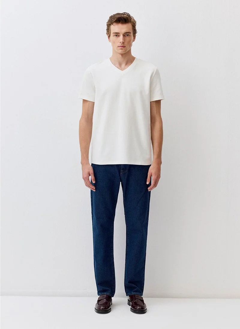 مافي V Neck Regular Fit T-Shirt