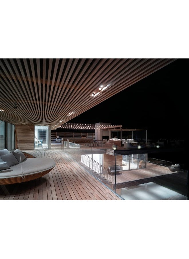 Beach Houses Coastal Homes of the World: From the Hamptons to Contemporary, Modern to Cottage  - Image 4