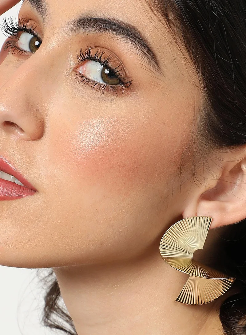 SOHI Casual Artificial Stud Earring Jewellery