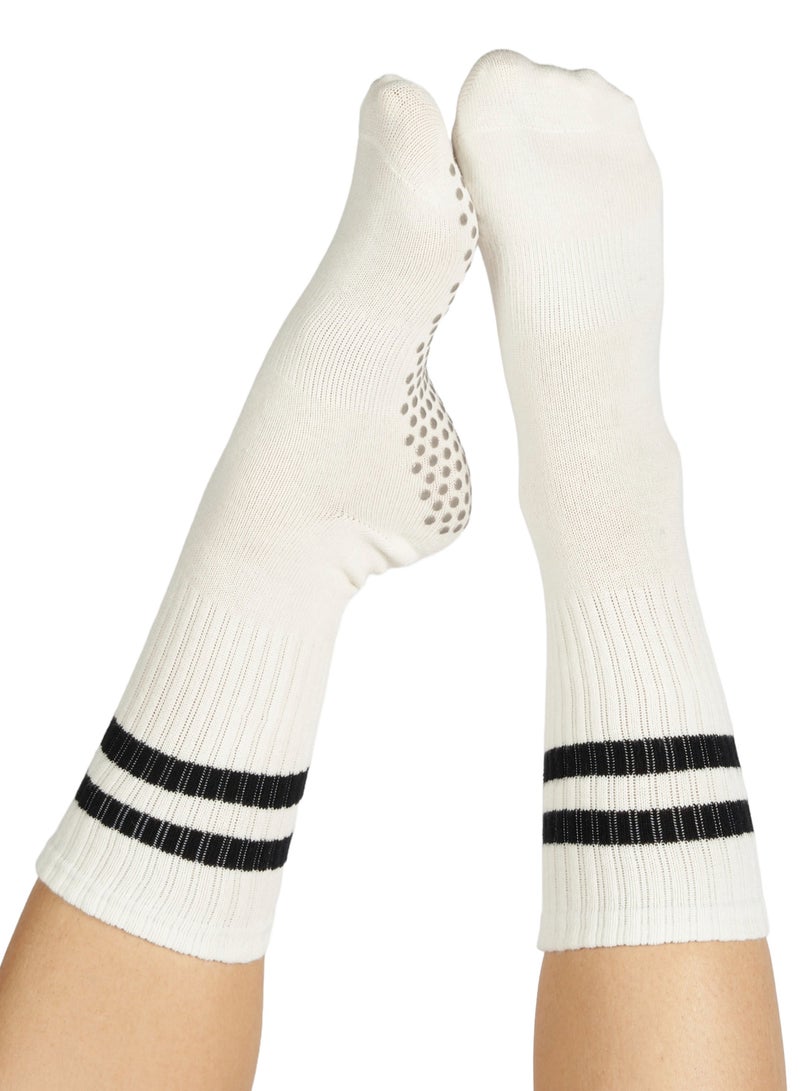 Prickly Pear White Stripe Crew Non-Slip Barre/Yoga/Pilates Socks, Womens, One Size Fits Most - Image 4