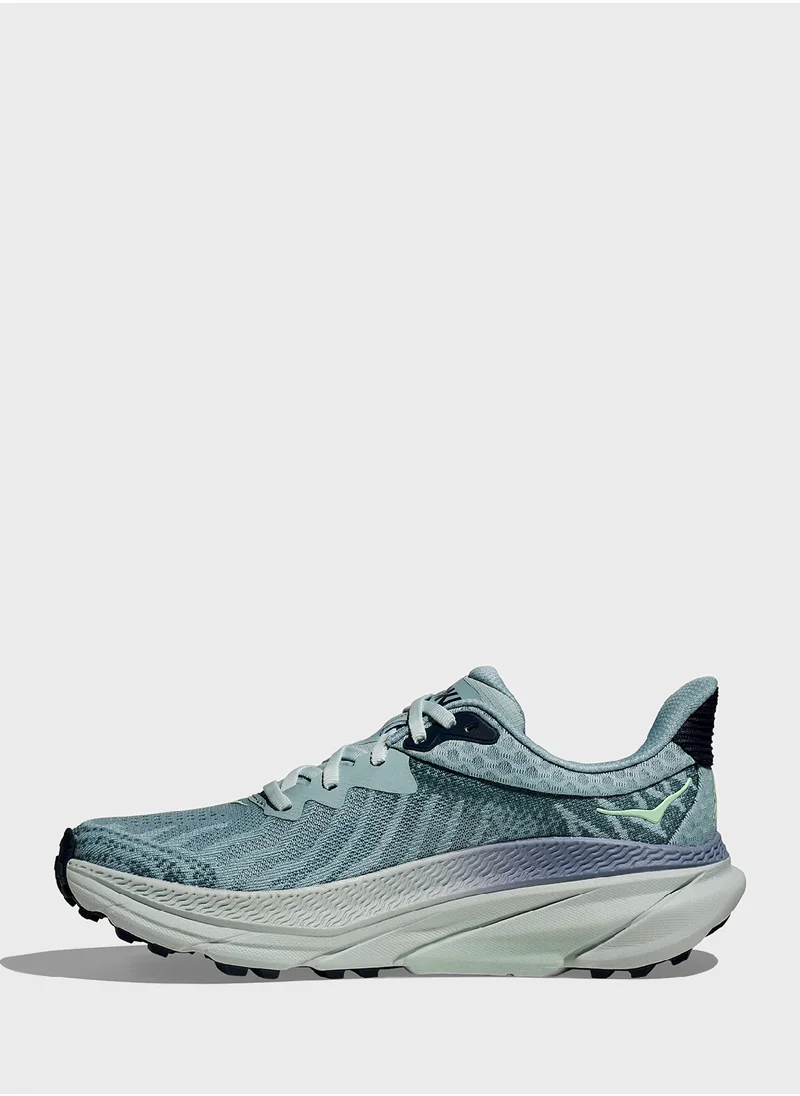 Hoka Challenger 7