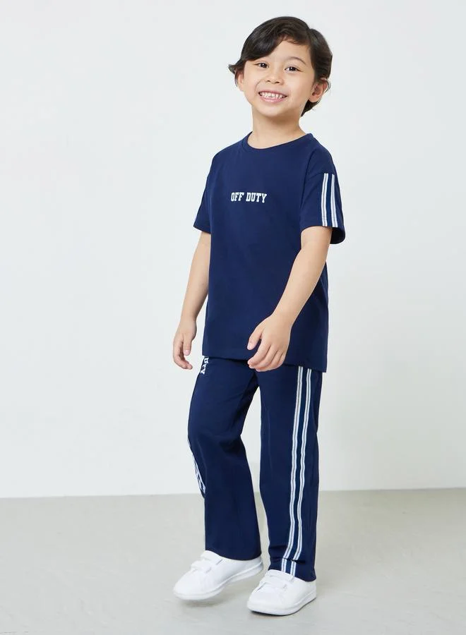 ستايلي Boys Navy Blue Oversized T-Shirt and Striped Joggers Set