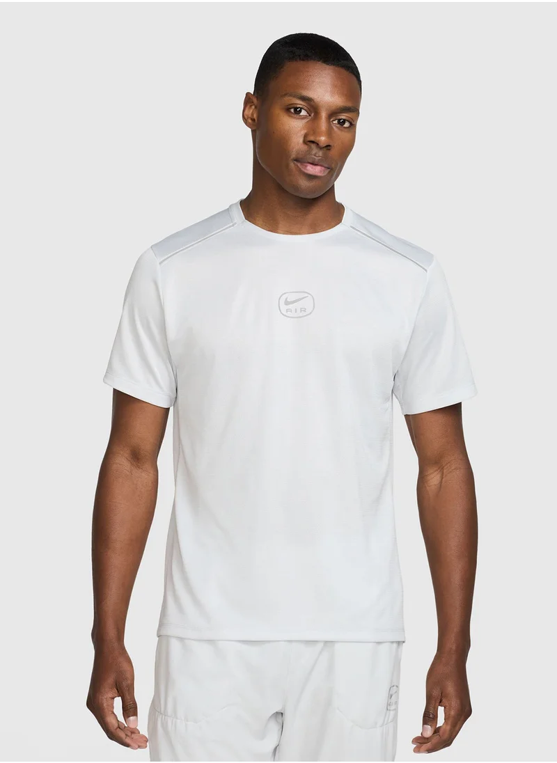 نايكي Nsw Swoosh Icon T-Shirt