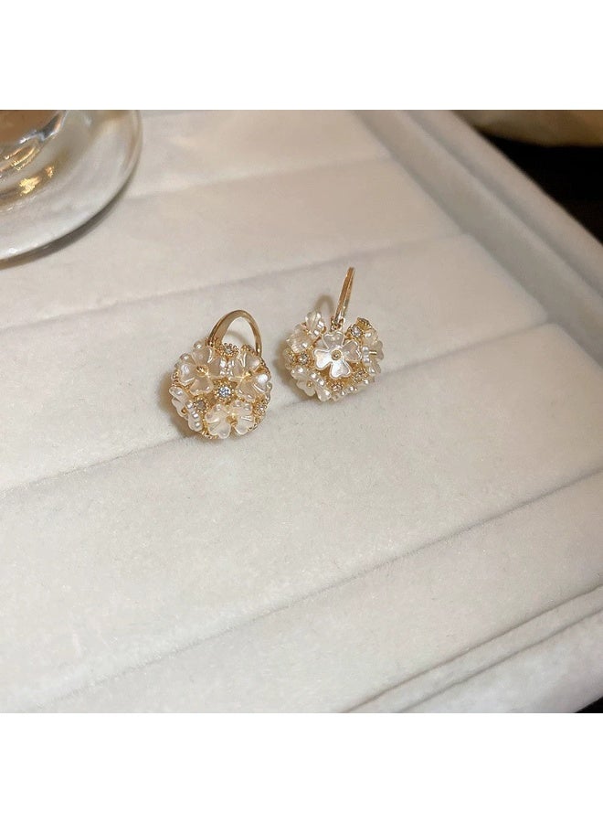 جلوسكي 925 Sterling Silver Shell Flower Ball Earrings – Elegant Small Luxury Design, Trendy INS Style Floral Studs, Hypoallergenic Daily Wear - Image 3