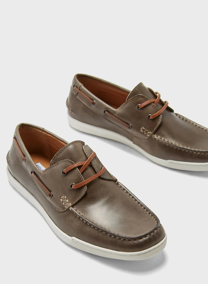 STEVE MADDEN Reveler Boat Shoes