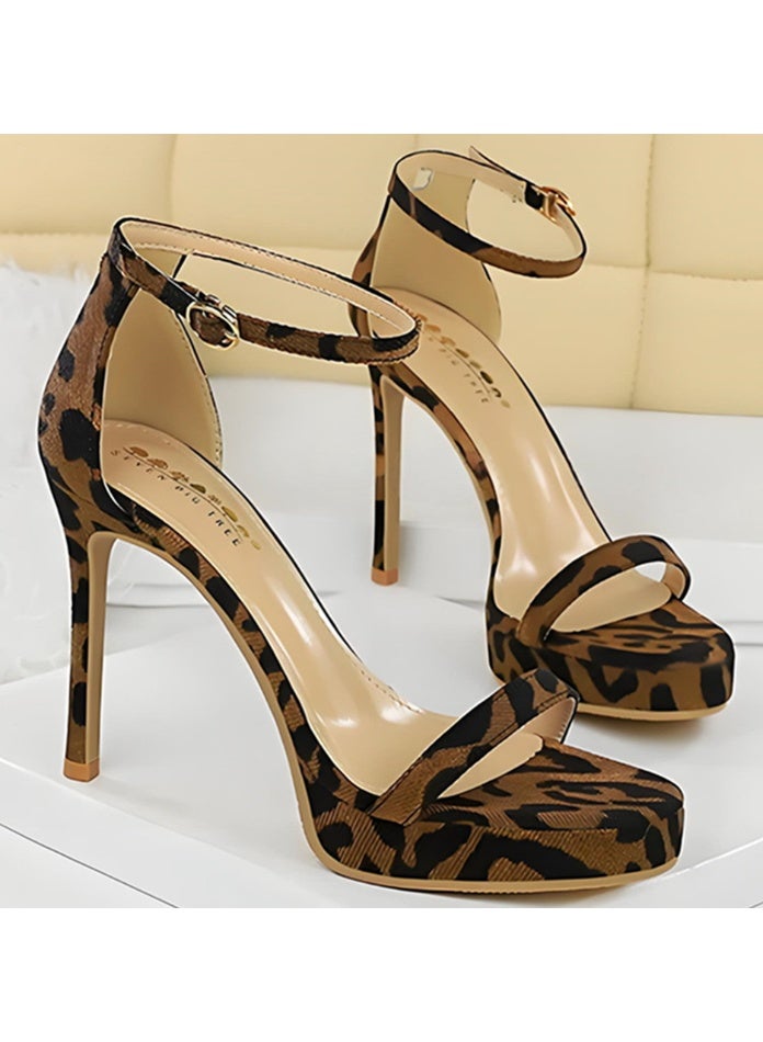 بيج تري المرأة عالية الكعب ساندال منصة مفتوحة إصبع القدم كاحل حزام مضخات النمر طباعة 11 سم - Image 2