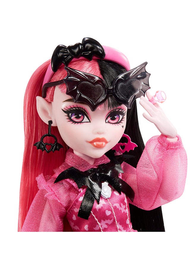 MONSTER HIGH - دمية مونستر هاي الأساسية دراكولاورا - Image 1