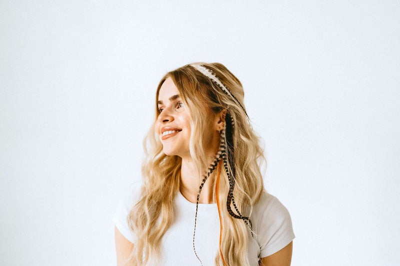 Feather Headz 15 Natural Fluffy Color Hair Feathers - 7â€- 12â€ Long - Natural Fluffy Hair Extension, Feather Hair Extension DIY Kit - Eye-Catching Design - 20 Micro-link Beads - 100% Real Rooster Feathers - Image 5