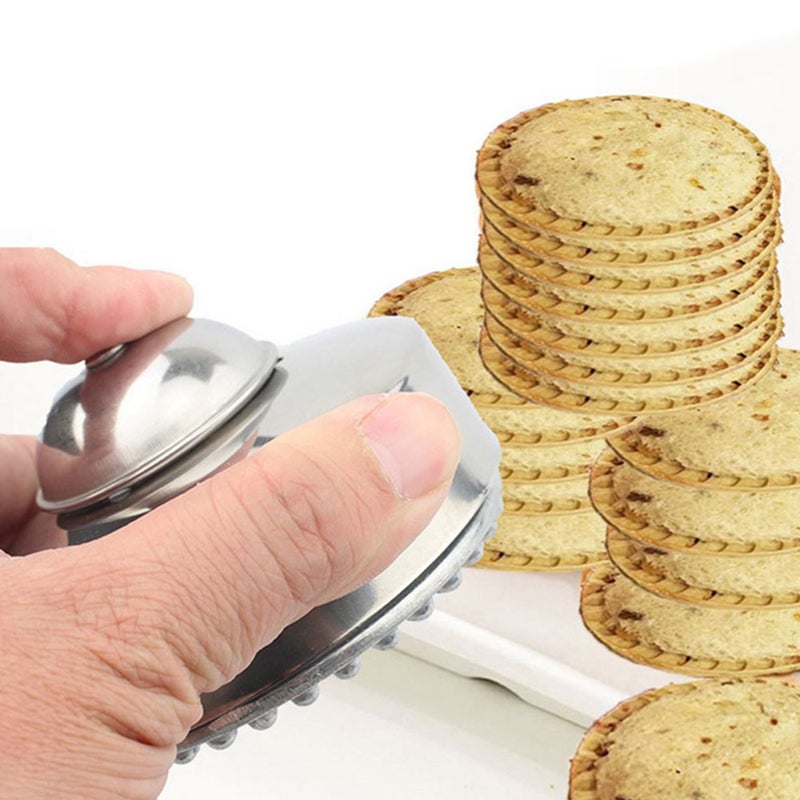 2pcs Stainless Steel Sandwich Cutter Sealers Bread Press Molds Kitchen Tools ( ) - Image 5