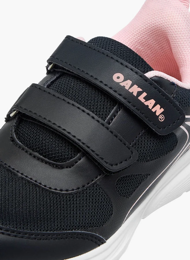 Oaklan by Shoexpress Logo Print Sports Shoes with Hook and Loop Closure