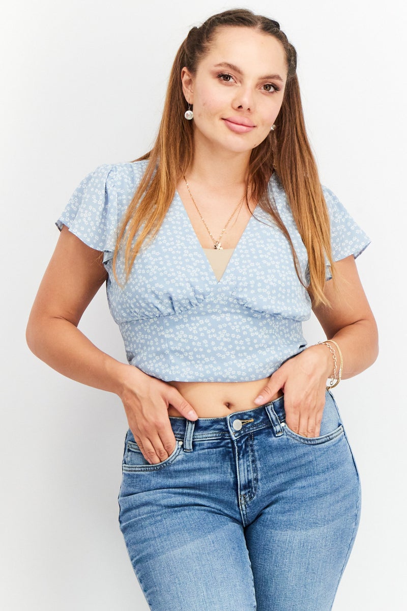 NA-KD Women V-Neck Short Sleeve Allover Floral Print Top, Light Blue - Image 1