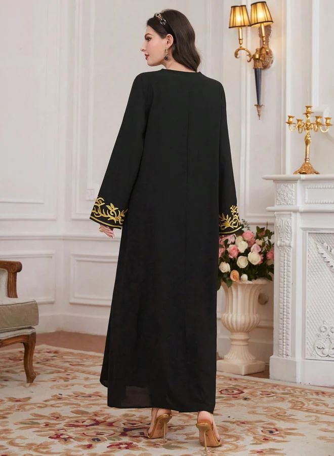 تايك تو Black Embroidered V-Neck Maxi Jalabiya with Long Sleeves