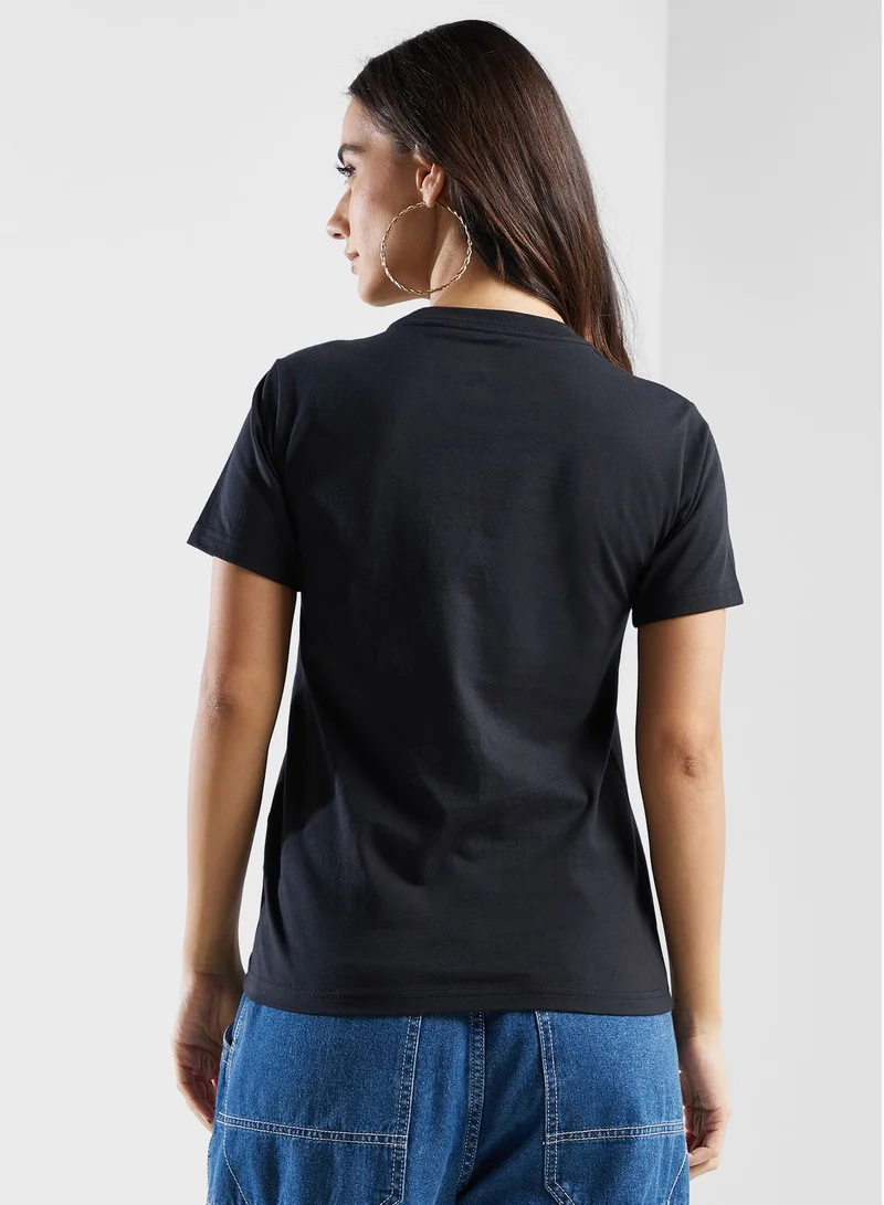 CONVERSE Elevated Graphic T-Shirt