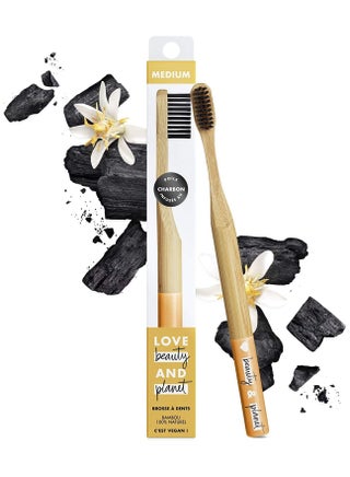 Charcoal Infused Bristles Toothbrush Medium - pzsku/Z3A7C3C742CD9DCDDBDF4Z/45/_/1679087632/e276919f-b226-41ba-9112-b034e5706427