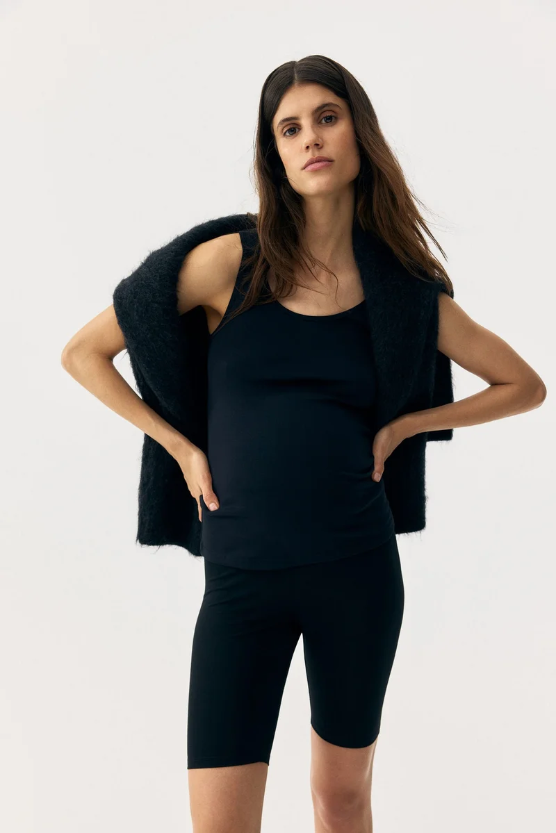 اتش اند ام شورت رياضي من تشكيلة ماما