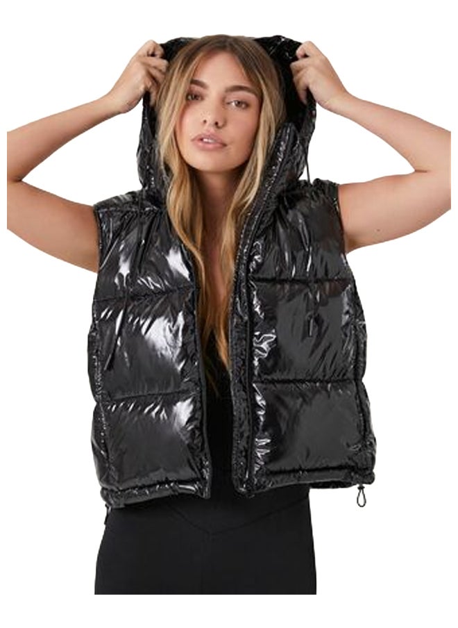 Faux Patent Leather Puffer Vest - pzsku/Z3A7E43D93E6A2C510941Z/45/_/1715801352/0405777c-f74b-4f69-9310-5c0981df207c