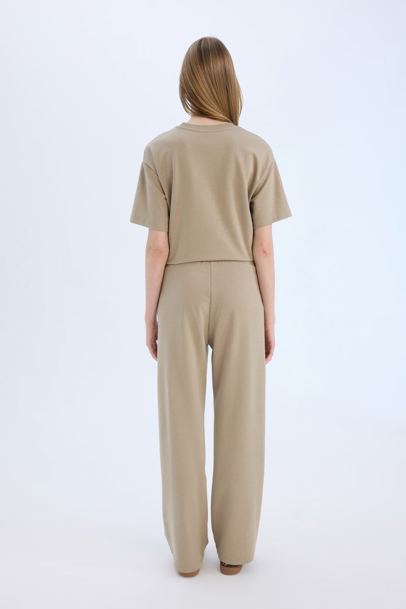 DeFacto Woman Elastic Waist Pocketed Basic Wide Leg Sweatpants  - Image 5