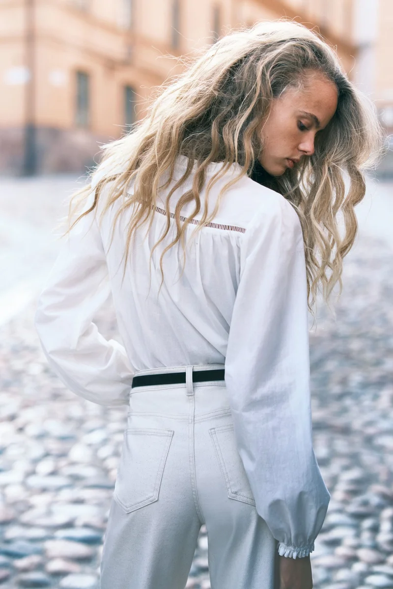 H&M Embroidered cotton blouse