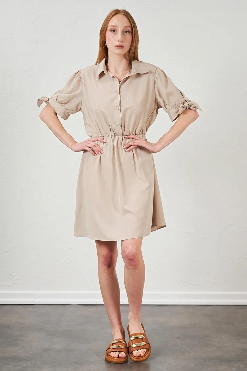 تينا Collared Elastic Waist Dress