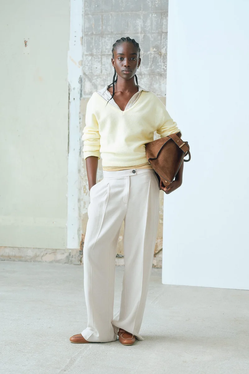 اتش اند ام بنطلون واسع الساق من نسيج تويل