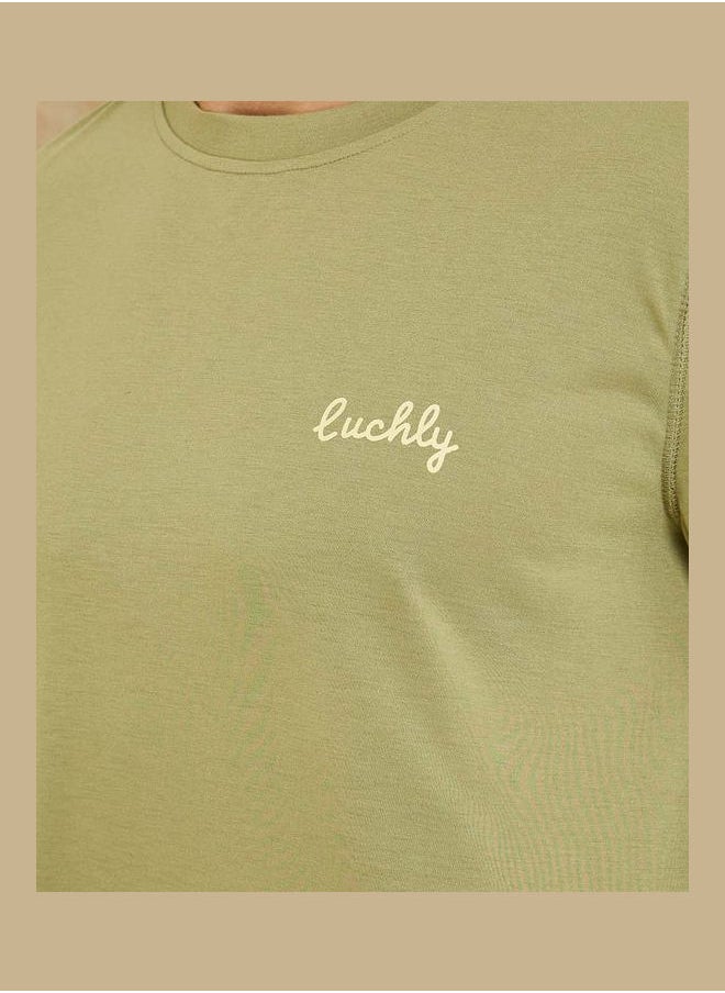 Styli - Slogan Detail T-shirt and Shorts Set - Image 1