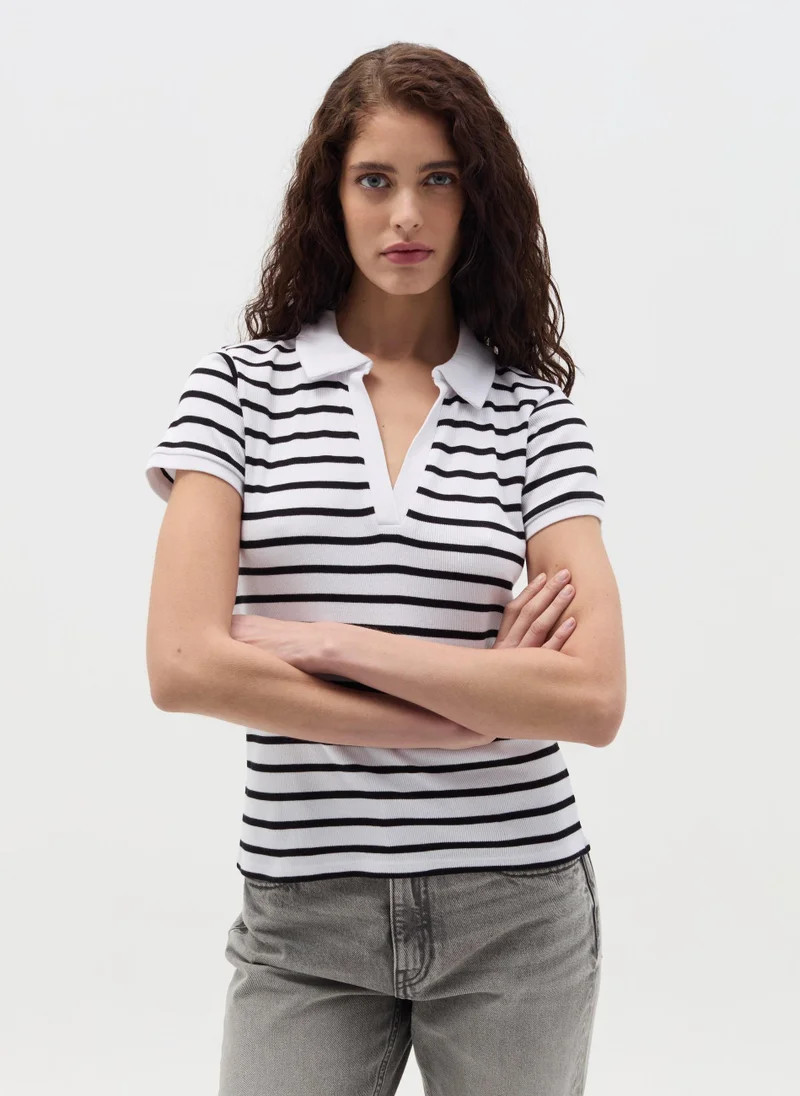 او في اس Stripes