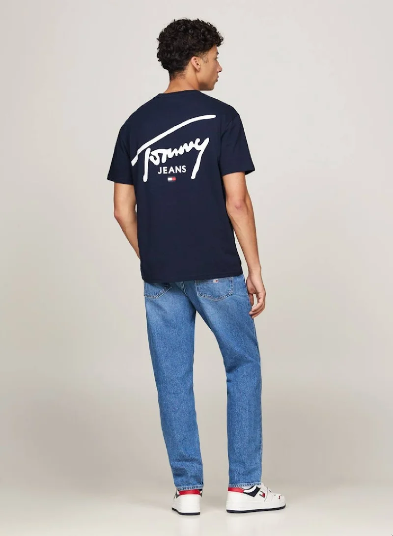 TOMMY JEANS Signature Logo Crew Neck T-Shirt
